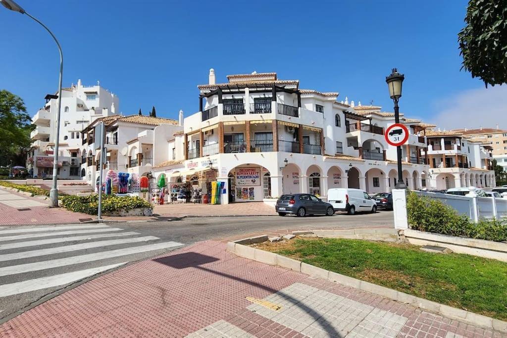 Premium Apartment 50 Mts From De The Beach In Pueblo Quinta Бенальмадена Екстер'єр фото